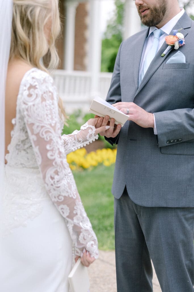 a romantic spring wedding at Ravenswood Mansion in Franklin, TN