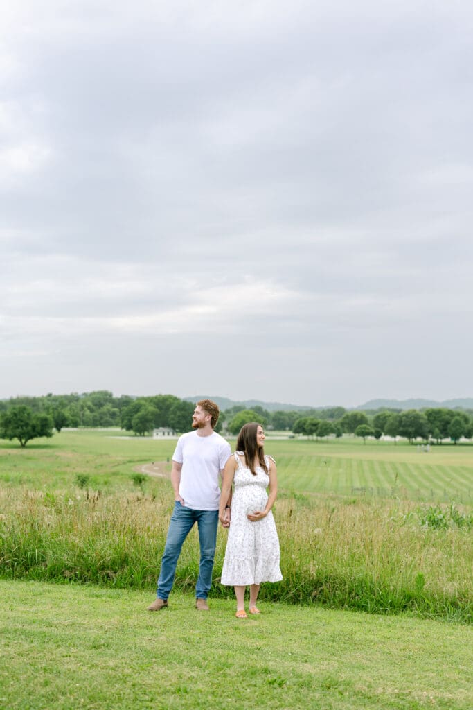 overcast maternity session at harlinsdale farms in franklin, tn