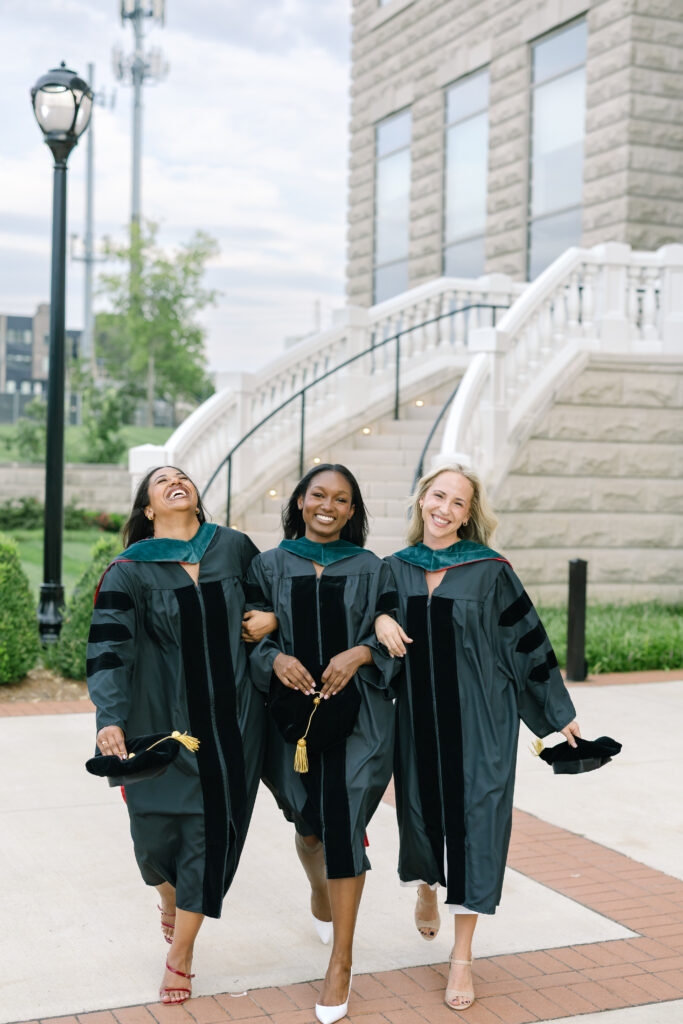 group graduation photos at Belmont University in Nashville, TN