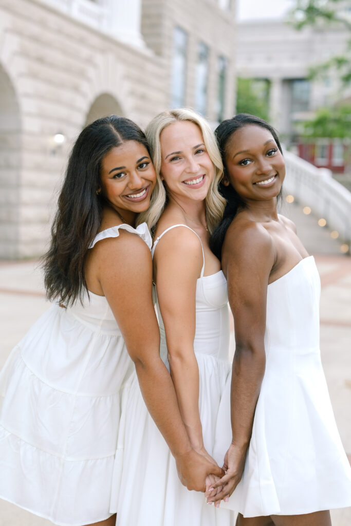 group graduation photos at Belmont University in Nashville, TN
